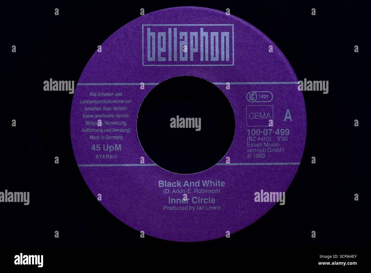 Vinesday Vinyl Singles 7″, Inner Circle, Black & White, Bellaphon Records, 1989 Stockfoto