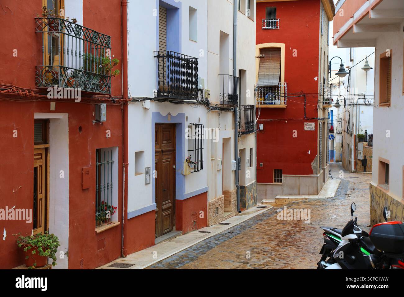 Finestrat Stadt in Spanien. Comarca Marina Baixa, Alicante, Valencianische Gemeinschaft, Spanien. Stockfoto
