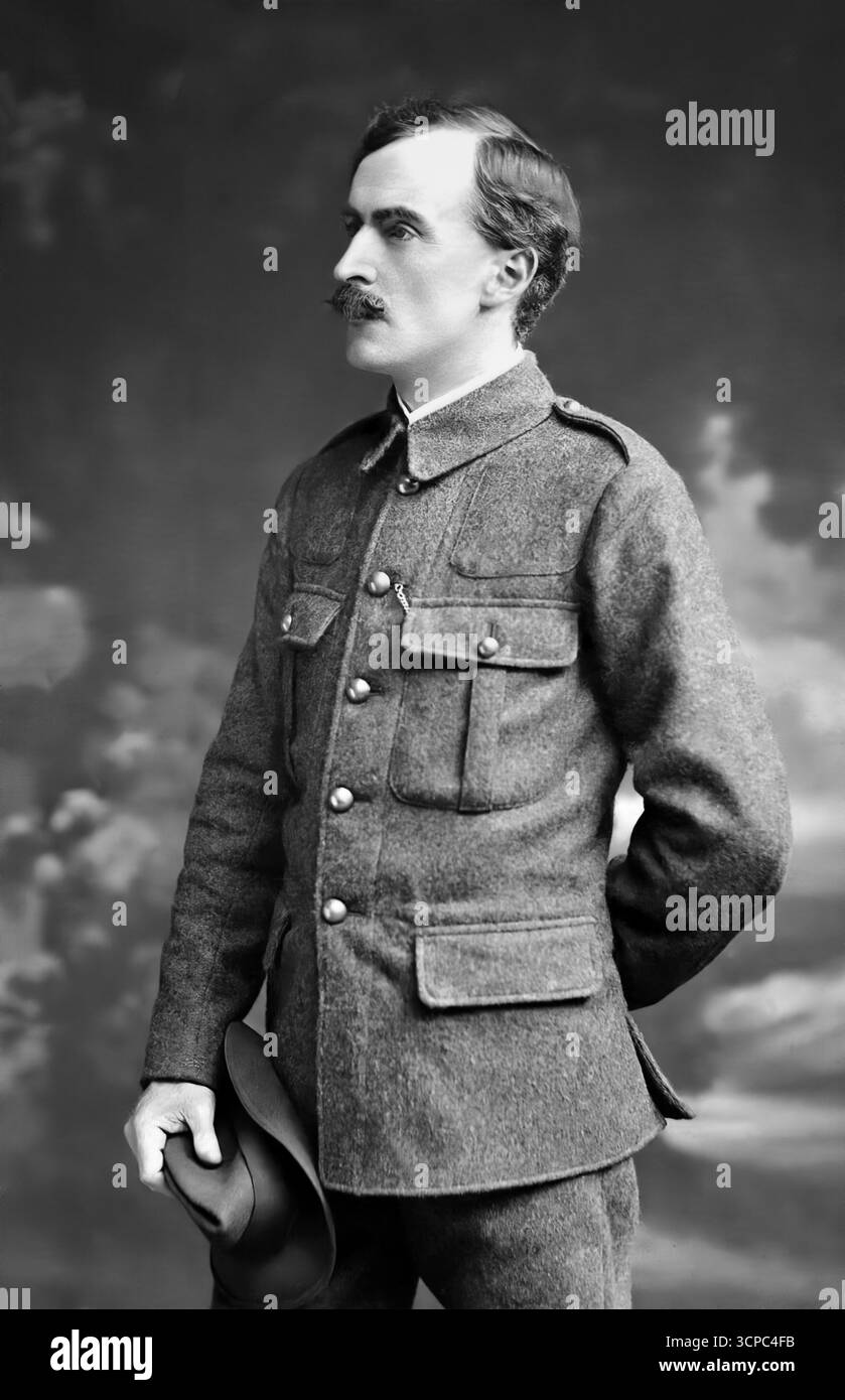 Michael Joseph O’Rahilly (1875–29. April 1916), bekannt als The O’Rahilly, war ein irischer Republikaner und Nationalist. 1913 war er Gründungsmitglied der Irish Volunteers und diente als Director of Arms. Obwohl er sich der Aktion widersetzte, nahm er am Osteraufstand in Dublin Teil und wurde bei einem Angriff auf einen britischen Maschinengewehrposten getötet, der den Rückzug von der Dublin GPO während der Kämpfe abdeckte. Stockfoto