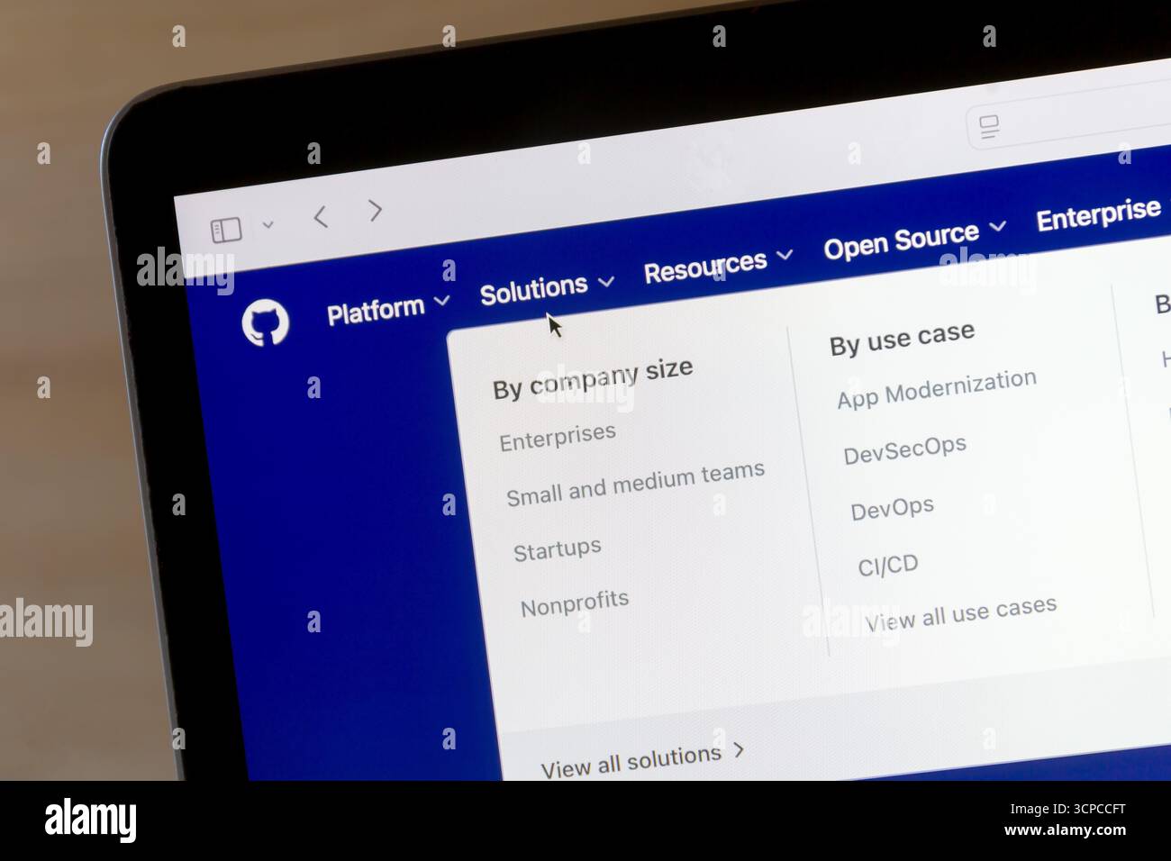 Ostersund, Schweden - 24. September 2025: Webseite der GitHub-eigenen Entwicklerplattform. Stockfoto