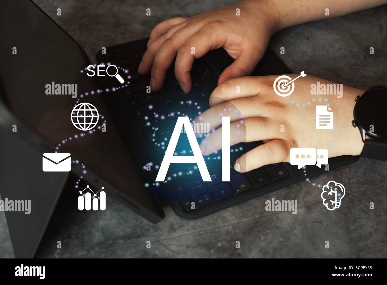 Frauen nutzen die Leistungsfähigkeit der KI auf einem digitalen Tablet. Chat-Konzept KI. Künstliche Intelligenz. Zukunftsweisende Technologietransformation. Stockfoto