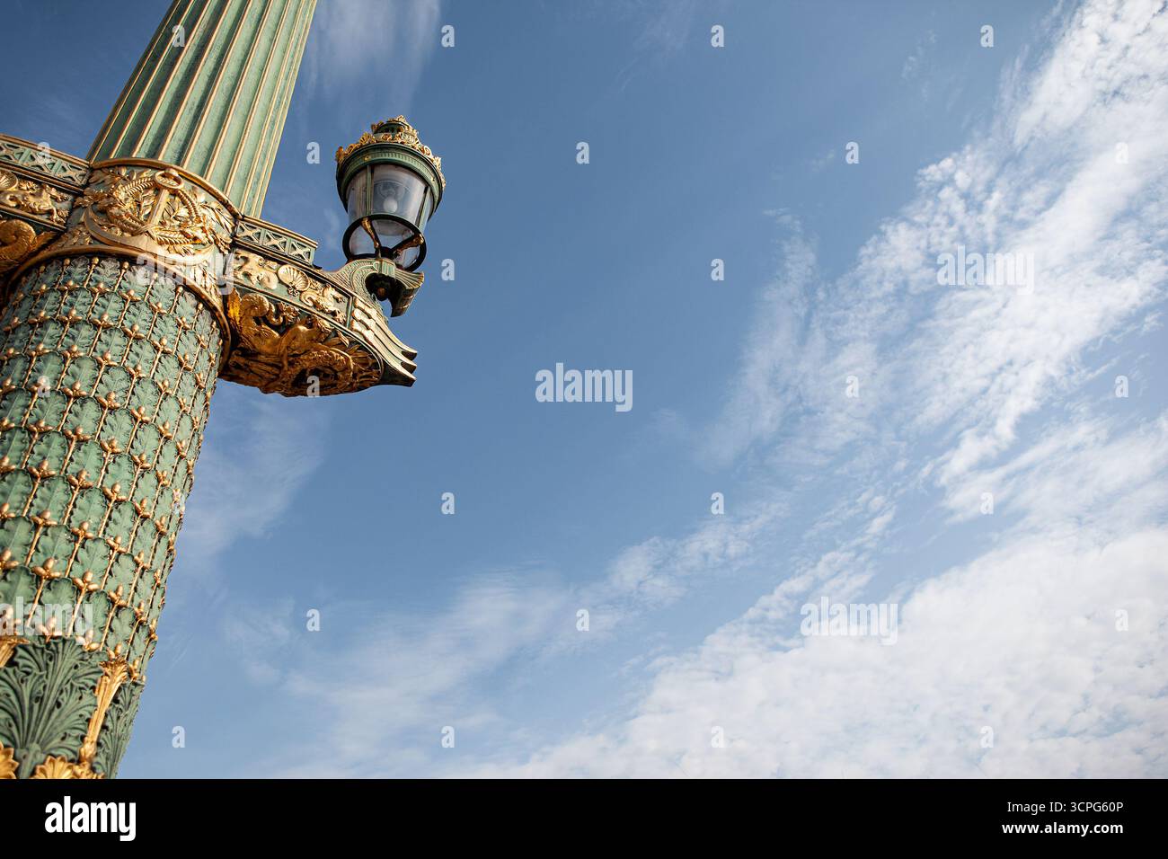 Rostralsäule am Place de la Concorde in Paris Stockfoto