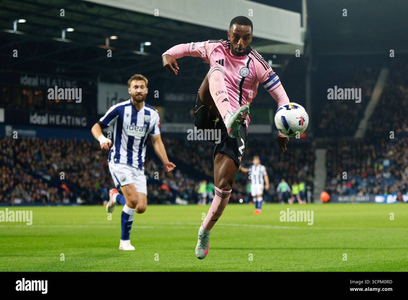 West Bromwich, Großbritannien. September 2025. Ricardo Pereira von Leicester City während des West Bromwich Albion vs Leicester City Sky Bet Championship Matches bei den Hawthorns, West Bromwich. Der Bildnachweis sollte lauten: James Baylis/Sportimage Credit: Sportimage Ltd/Alamy Live News Stockfoto
