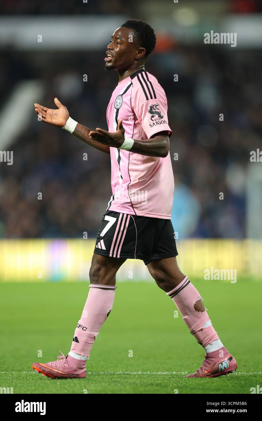West Bromwich, Großbritannien. September 2025. Abdul Fatawu aus Leicester City während des Spiels West Bromwich Albion vs Leicester City Sky Bet Championship bei den Hawthorns in West Bromwich. Der Bildnachweis sollte lauten: James Baylis/Sportimage Credit: Sportimage Ltd/Alamy Live News Stockfoto