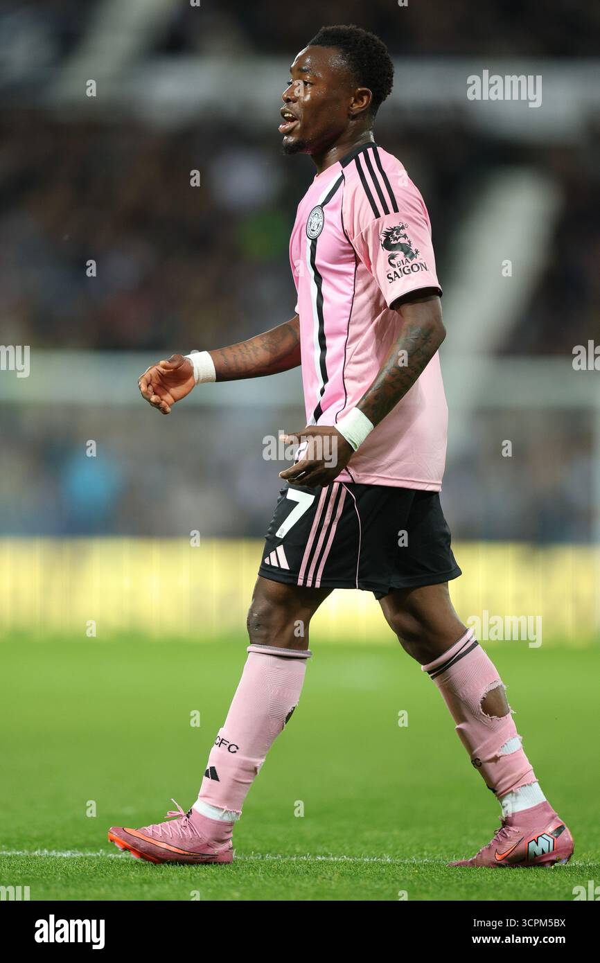 West Bromwich, Großbritannien. September 2025. Abdul Fatawu aus Leicester City während des Spiels West Bromwich Albion vs Leicester City Sky Bet Championship bei den Hawthorns in West Bromwich. Der Bildnachweis sollte lauten: James Baylis/Sportimage Credit: Sportimage Ltd/Alamy Live News Stockfoto