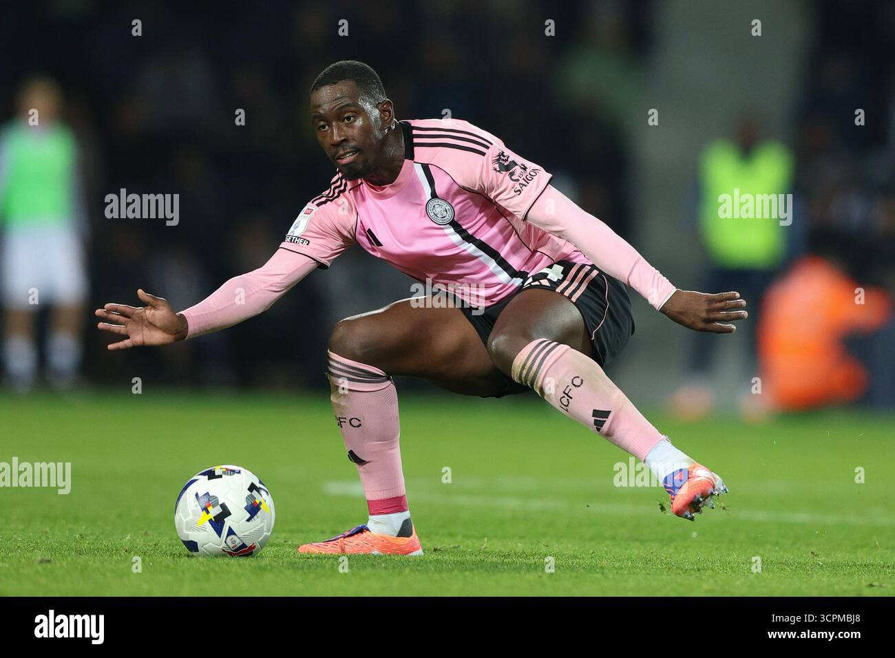 West Bromwich, Großbritannien. September 2025. Boubakary Soumare aus Leicester City während des Spiels West Bromwich Albion vs Leicester City Sky Bet Championship bei den Hawthorns, West Bromwich. Der Bildnachweis sollte lauten: James Baylis/Sportimage Credit: Sportimage Ltd/Alamy Live News Stockfoto