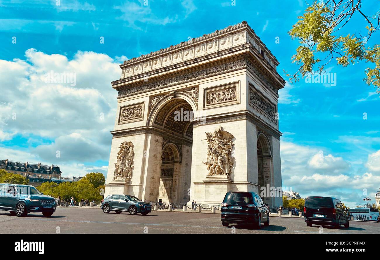 Triumphbogen in Paris, Frankreich - Smartphone-aufgenommenes Stockfoto