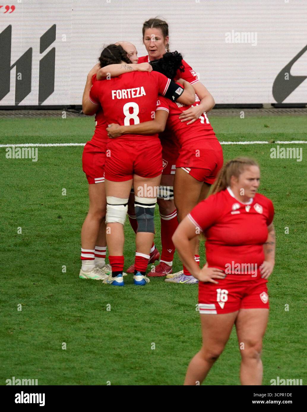 Kanadas Stimme beim Finale nach dem Finale der Frauen-Rugby-Weltmeisterschaft im Allianz Stadium in London. Bilddatum: Samstag, 27. September 2025. Stockfoto