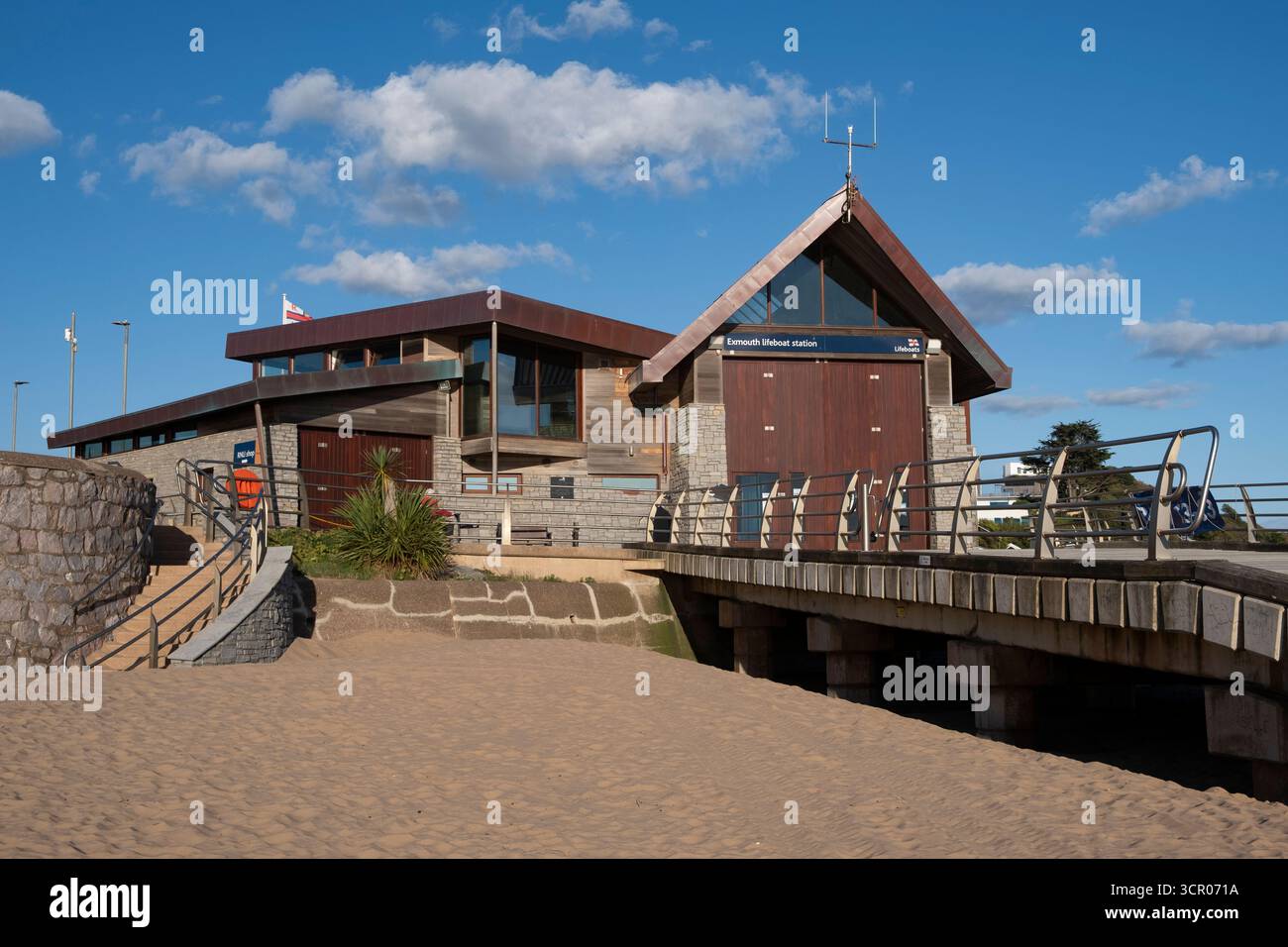 Die Lifeboat Station in der Küstenstadt Exmouth, Devon, England. Stockfoto