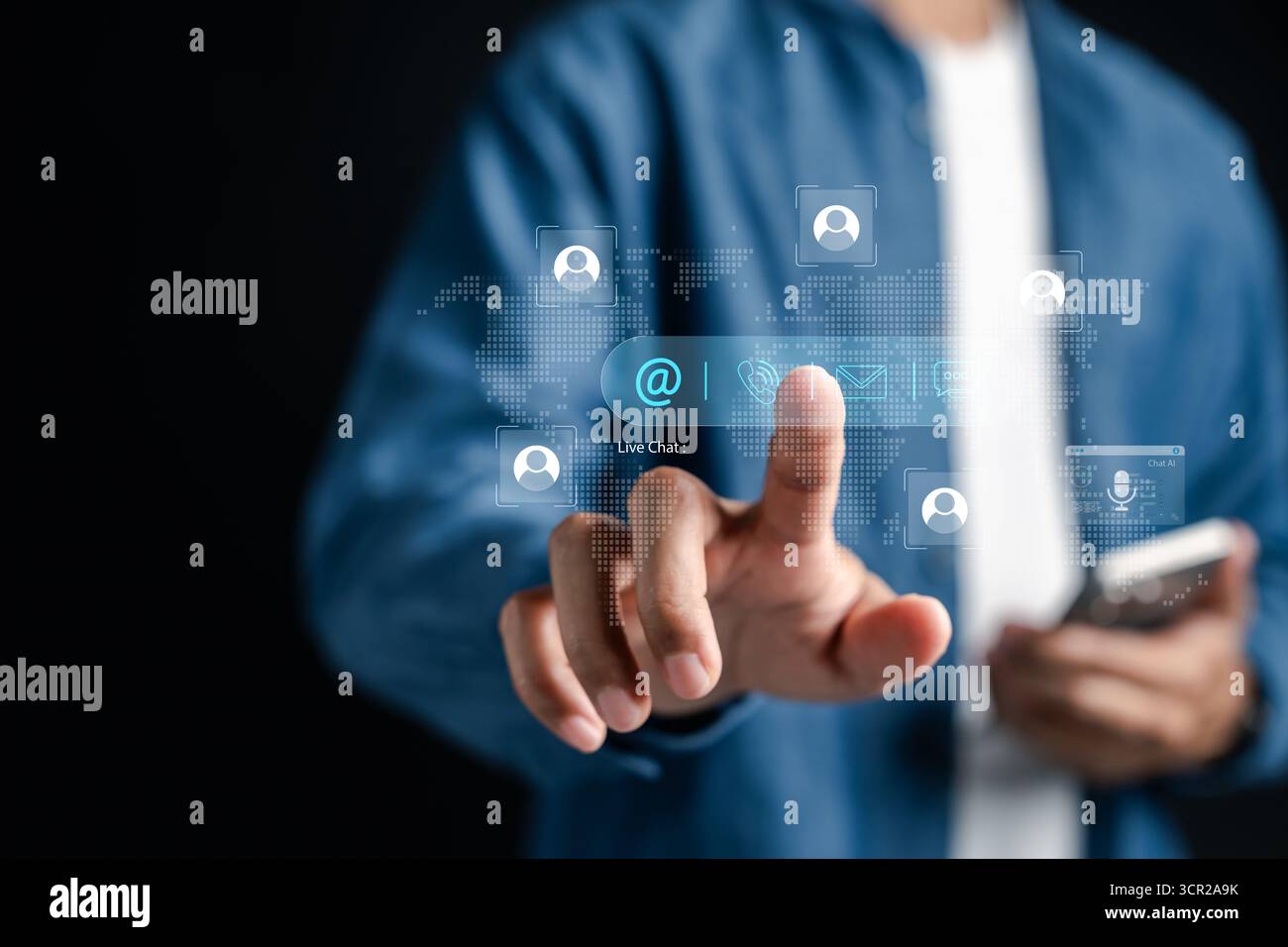 Kundenservice und digitales Kommunikationskonzept. Online-Live-Chat und -Support mit globaler Verbindung. Perfekt für Business-Unterstützung, Kundenbetreuung, Stockfoto