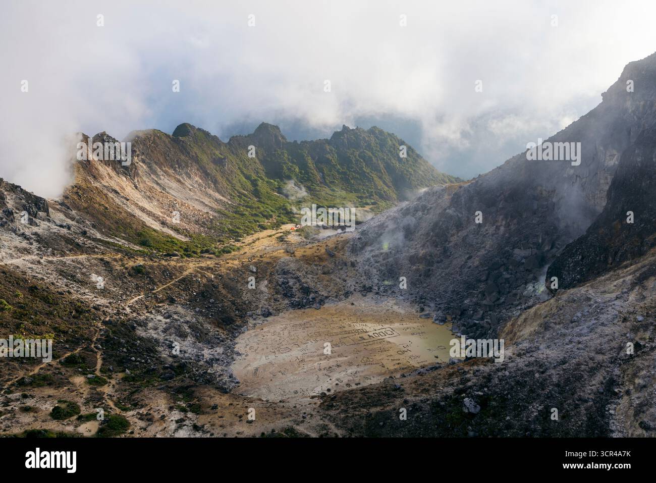 Mount Sibayak, ein Vulkan in Kato Regency, Sumatra, Indonesien Stockfoto