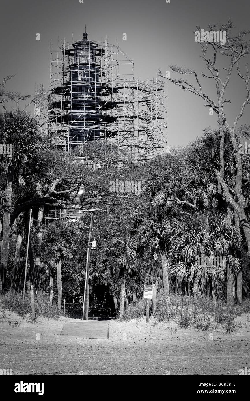 Das Hunting Island Lighthouse befindet sich in der Nähe von Beaufort, South Carolina. Stockfoto
