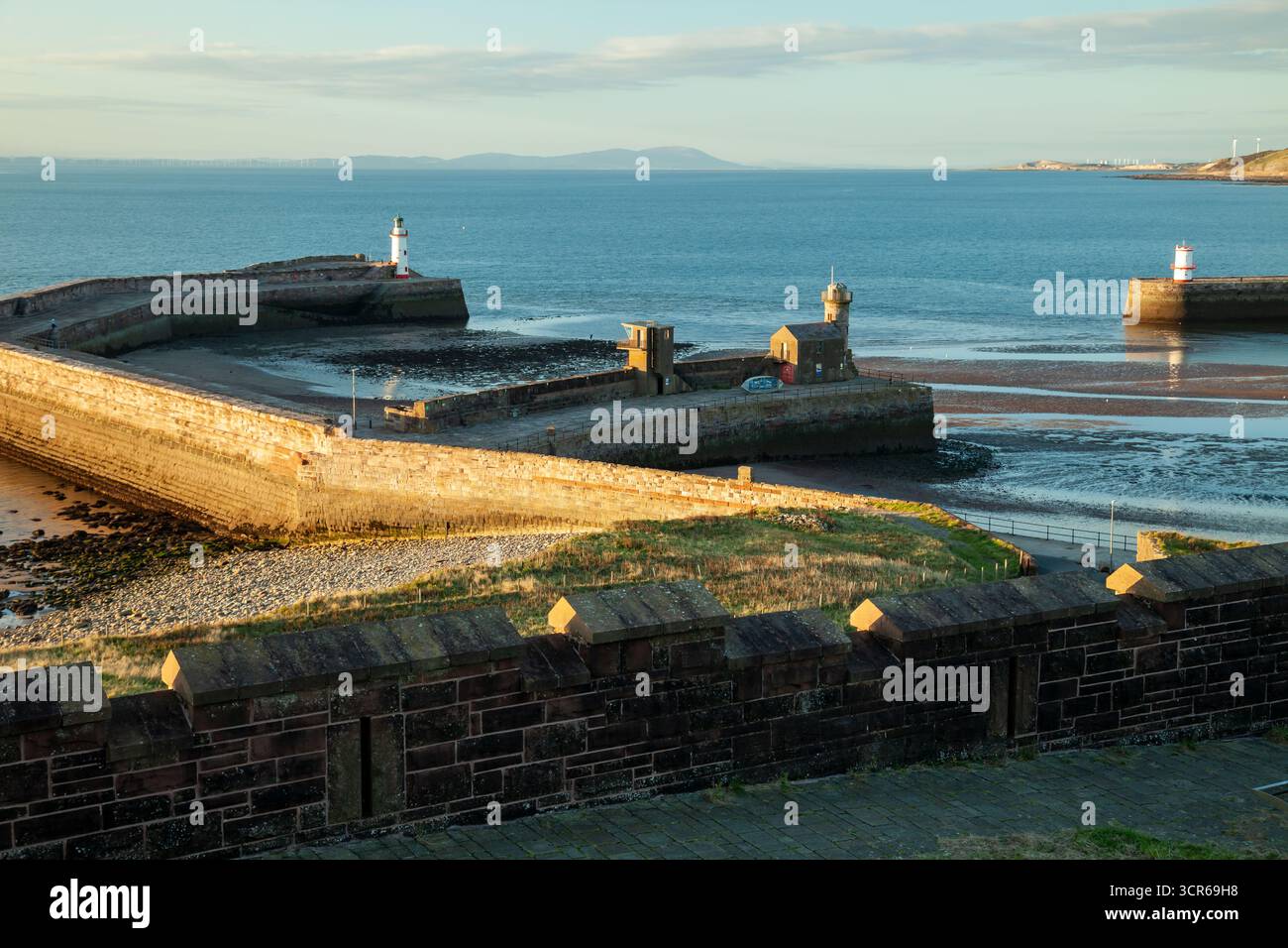 Sonnenuntergang im Whitehaven Harbour, Cumbria, England. Stockfoto