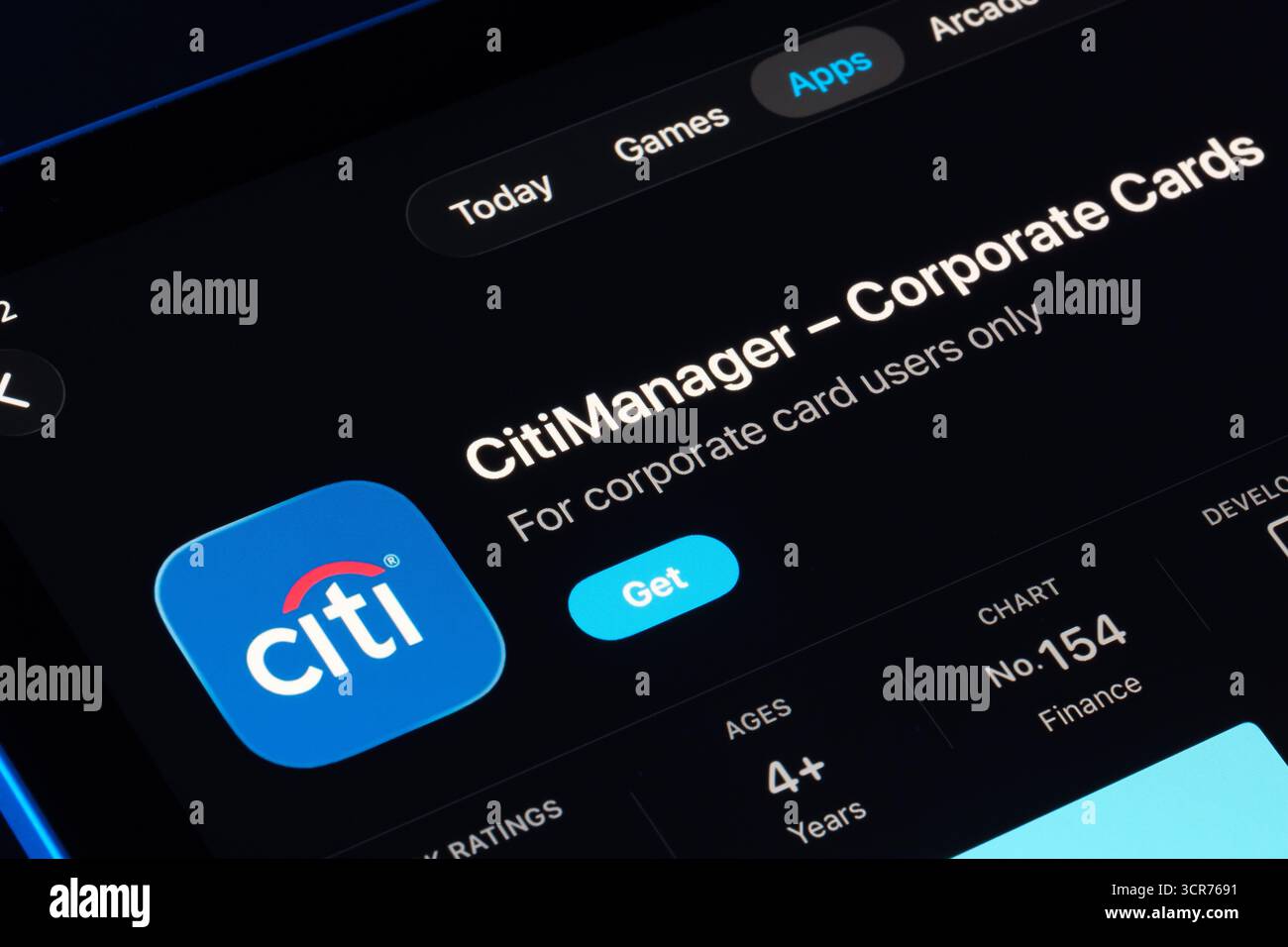 CitiManager Corporate Cards auf dem iPad, Apple Liquid Glass Look in iOS 26 hebt die aktualisierte Benutzeroberfläche und Typografie hervor. Stafford, Vereinigtes Königreich Stockfoto
