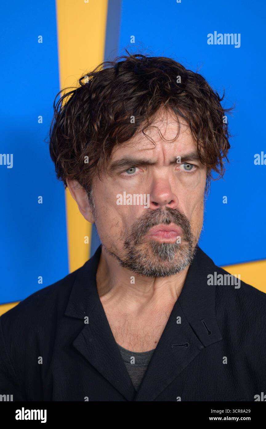 Los Angeles, USA. September 2025. LOS ANGELES, USA. 29. September 2025: Peter Dinklage bei der Premiere für Roofman in den Paramount Studios. Bildnachweis: Paul Smith/Alamy Live News Stockfoto