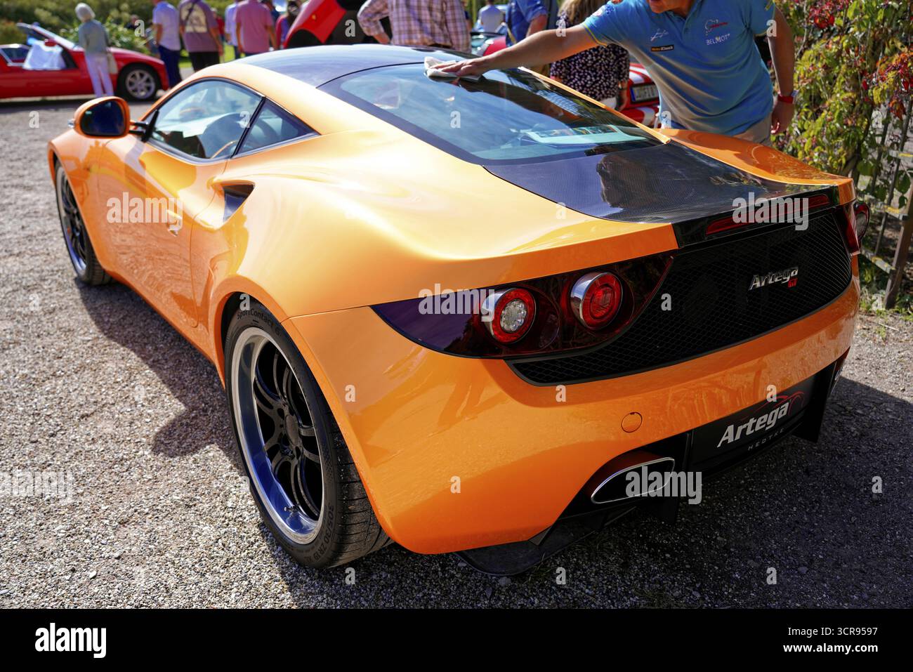 Artega, Baujahr 2011, Oldtimer Classic, Gala International Concours d'Elegance Schwetzingen 2025, Deutschland, Europa, Rückansicht einer Orange Stockfoto