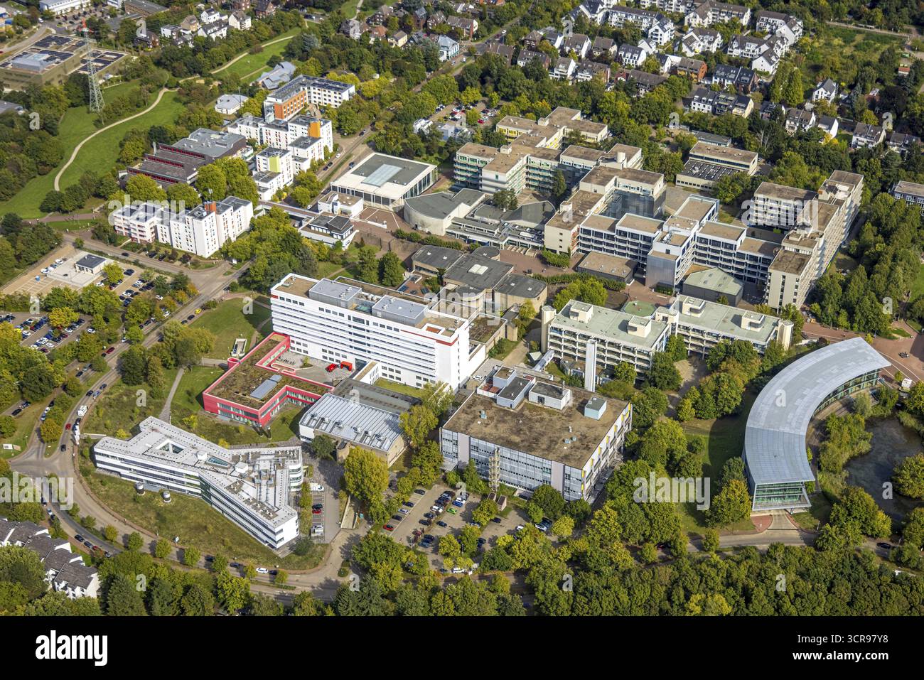 Luftbild, Heinrich-Heine-Universität, Bilk, Düsseldorf, Ruhrgebiet, Nordrhein-Westfalen, Deutschland, Bildung, Bildungseinrichtung, DE, Europa Stockfoto