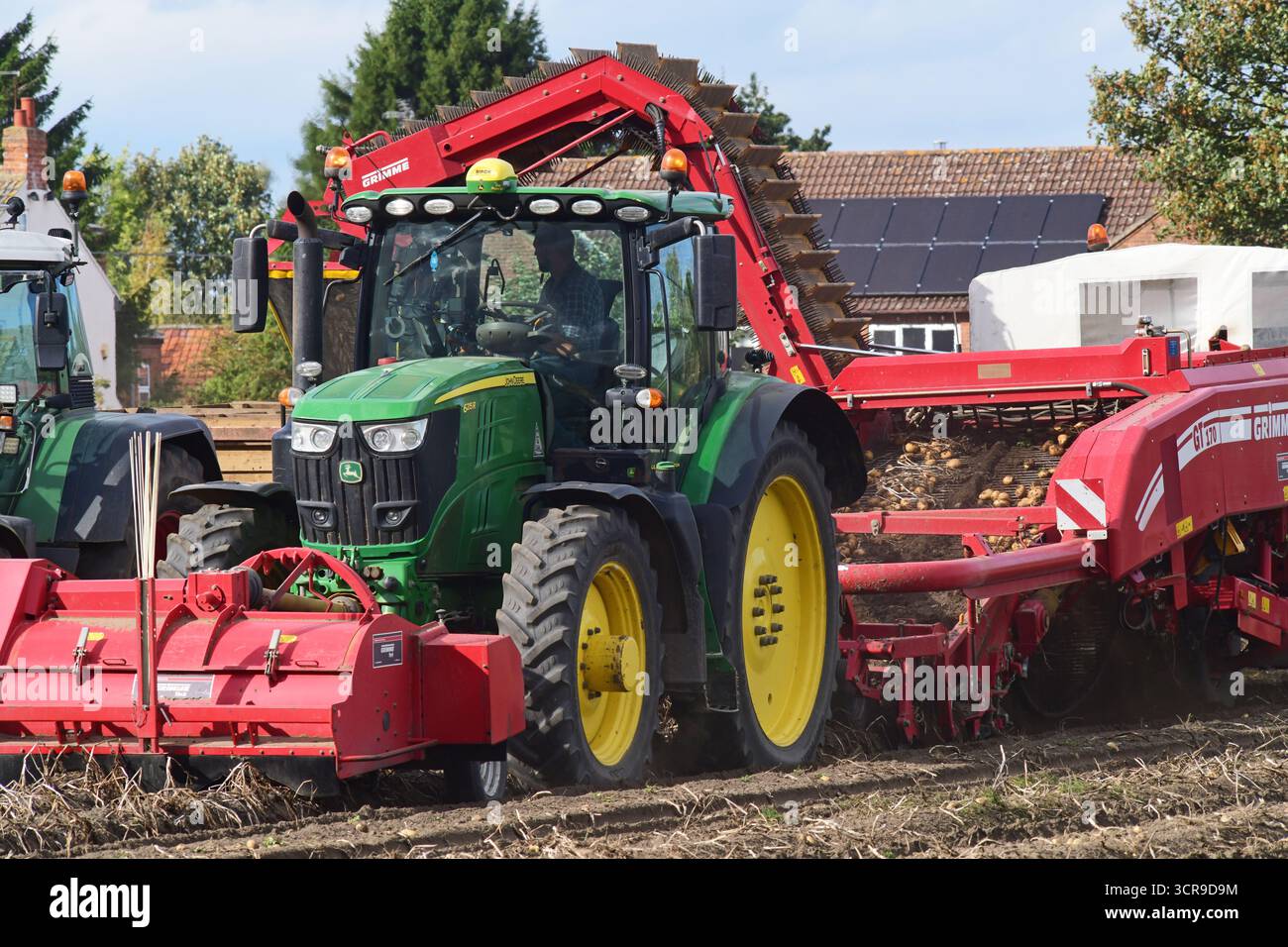 Kartoffelpflückmaschinen ernten Kartoffeln york yorkshire vereinigtes Königreich Stockfoto