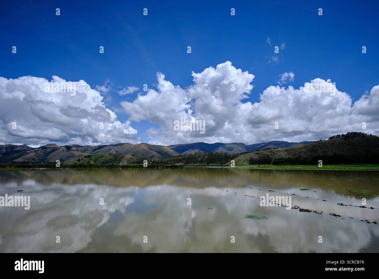 Wunderschöne Szenerie der Paca Lagune, atemberaubende Landschaft und empfindliches Ökosystem. Stockfoto