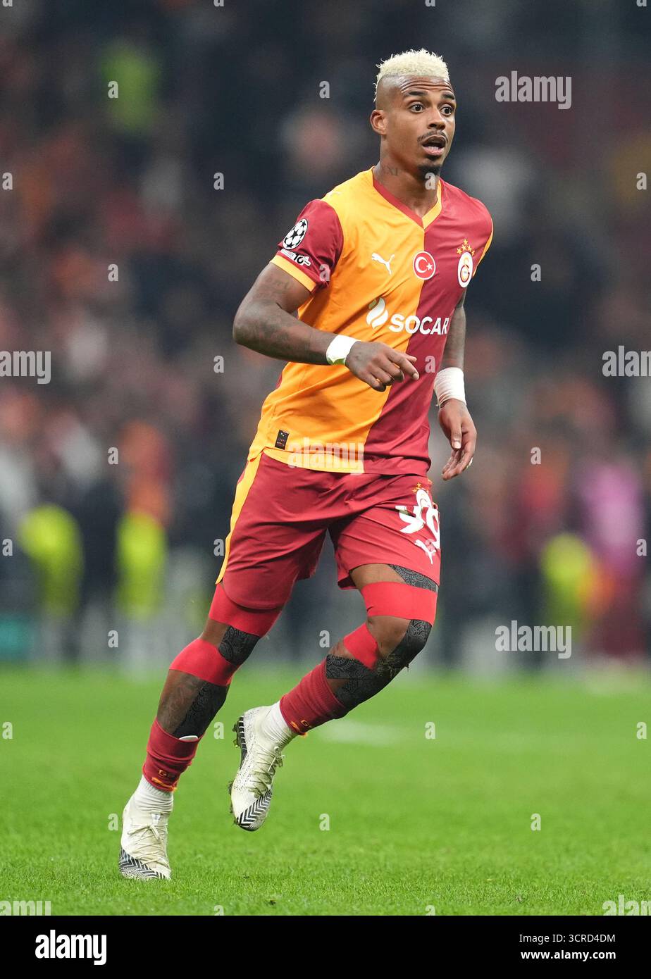Galatasarays Mario Lemina während der UEFA Champions League, Ligaspiels im RAMSPARK in Istanbul, Türkei. Bilddatum: Dienstag, 30. September 2025. Stockfoto