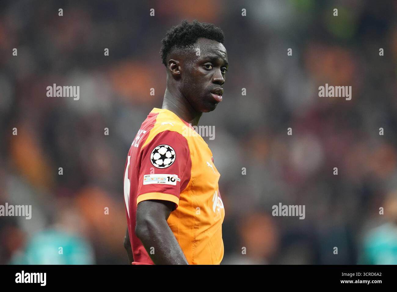 Davinson Sanchez von Galatasaray während des Stadionspiels der UEFA Champions League im RAMS Park in Istanbul, Türkei. Bilddatum: Dienstag, 30. September 2025. Stockfoto