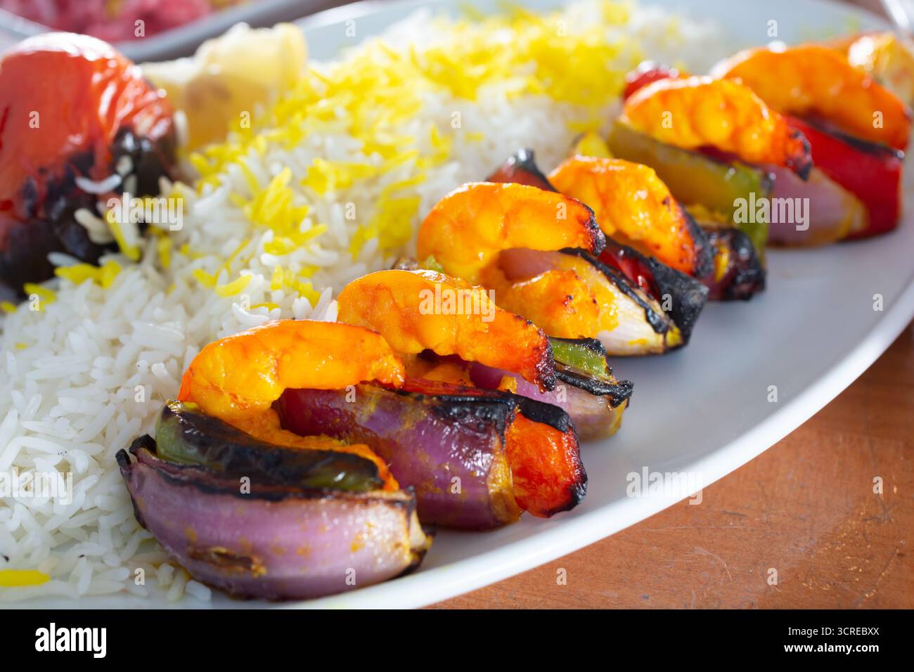 Ein Blick auf eine Garnelenplatte. Stockfoto