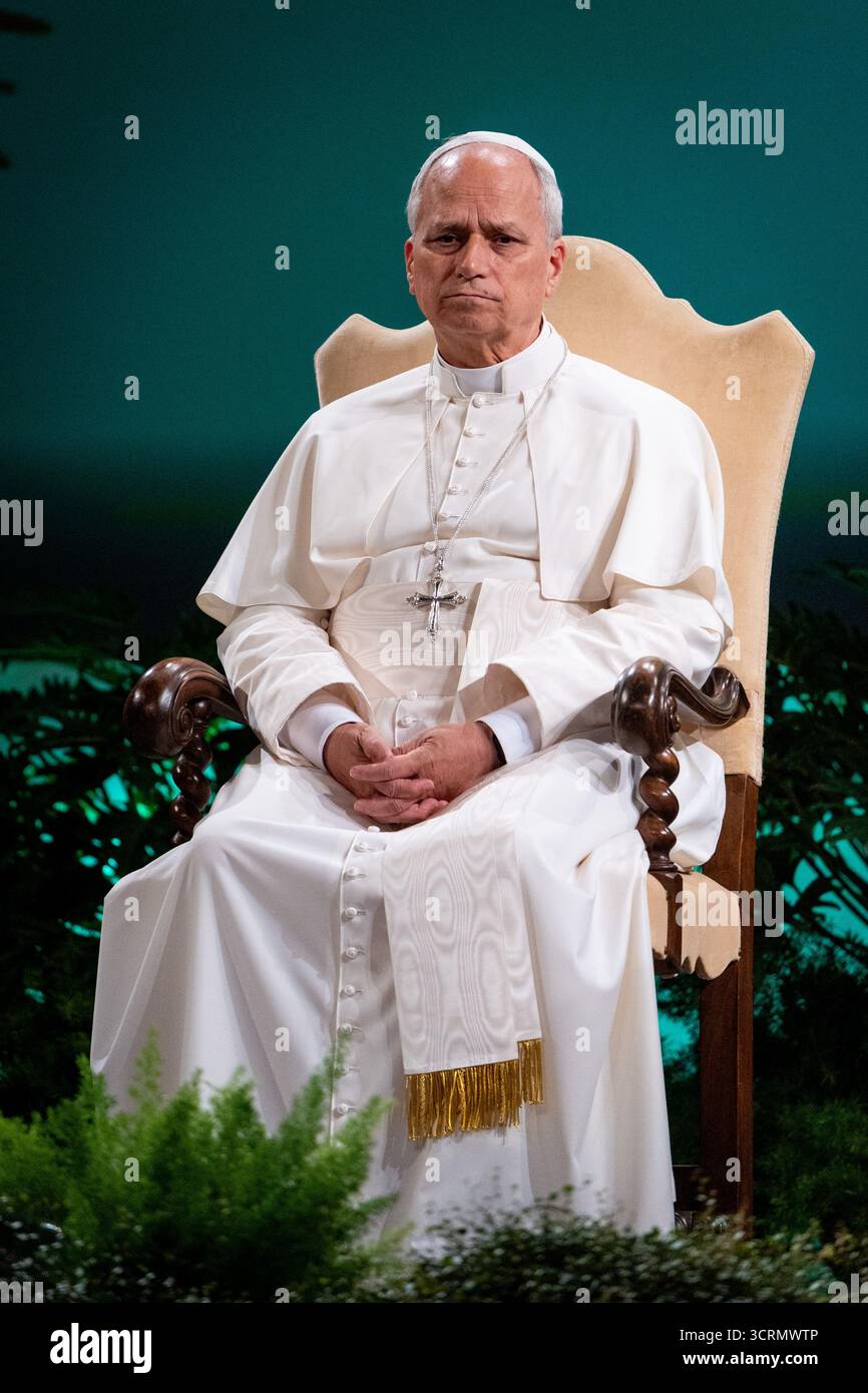 Castel Gandolfo, Italien, am 1. November 2025. Papst Leo XIV. Nimmt an der Internationalen Konferenz "Hoffnung für Klimagerechtigkeit schaffen" in Castel Gandolfo Teil. Credits: Stefano Costantino TTL / Alamy Live News Stockfoto