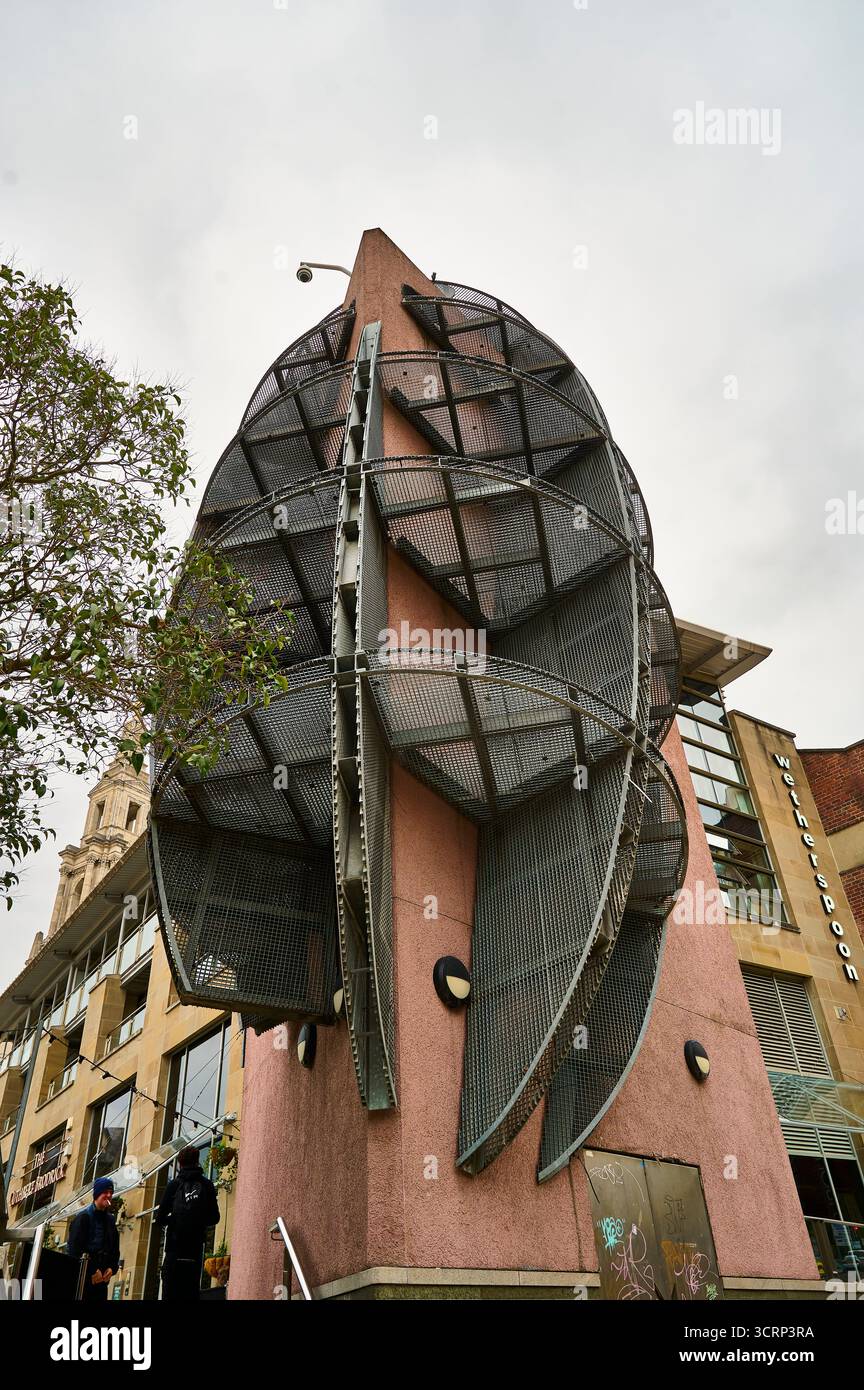 Wetherspoons Pub The Cuthbert Brodrick im Stadtzentrum von Leeds, Großbritannien Stockfoto