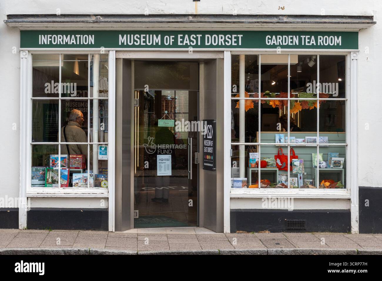 Museum of East Dorset, Haupteingang zur Touristenattraktion in Wimborne Minster, Dorset, England, Großbritannien Stockfoto