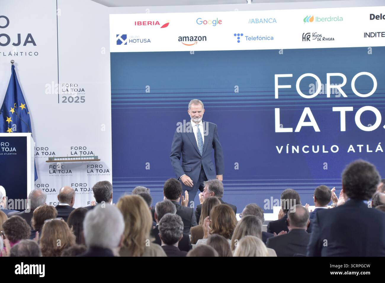 La Toja, Spanien. oktober 2025. Ausführungen von König Felipe VI. Von Spanien auf dem Atlantischen Wirtschaftsforum in La Toja. Quelle: Xan Gasalla/Alamy Live News Stockfoto