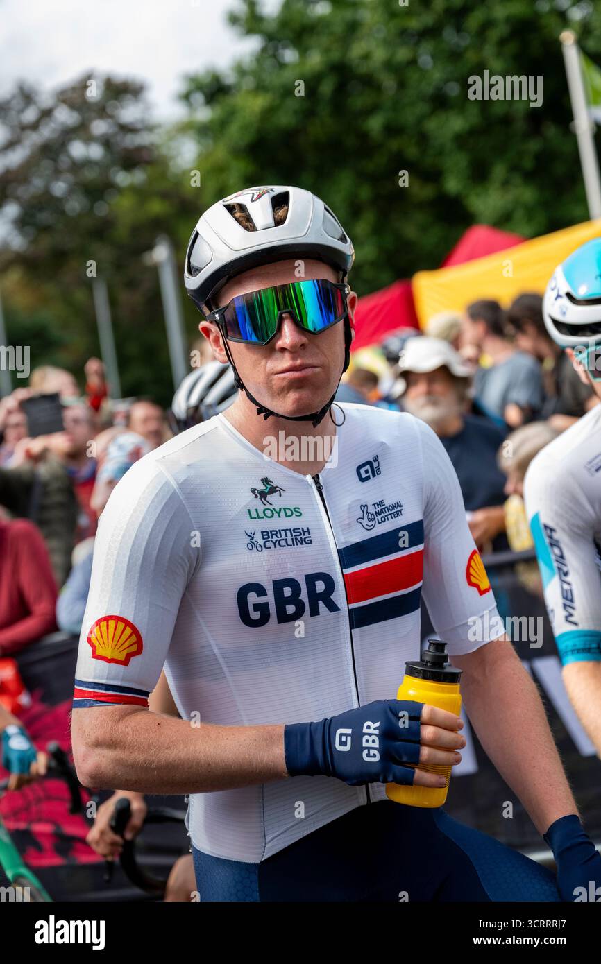 21. Tour of Britain 2025 - Stage 5 PONTYPOOL, UK - SEPTEMBER 06 Nahaufnahme des Team GB Radfahrers Matthew Bostock Stockfoto