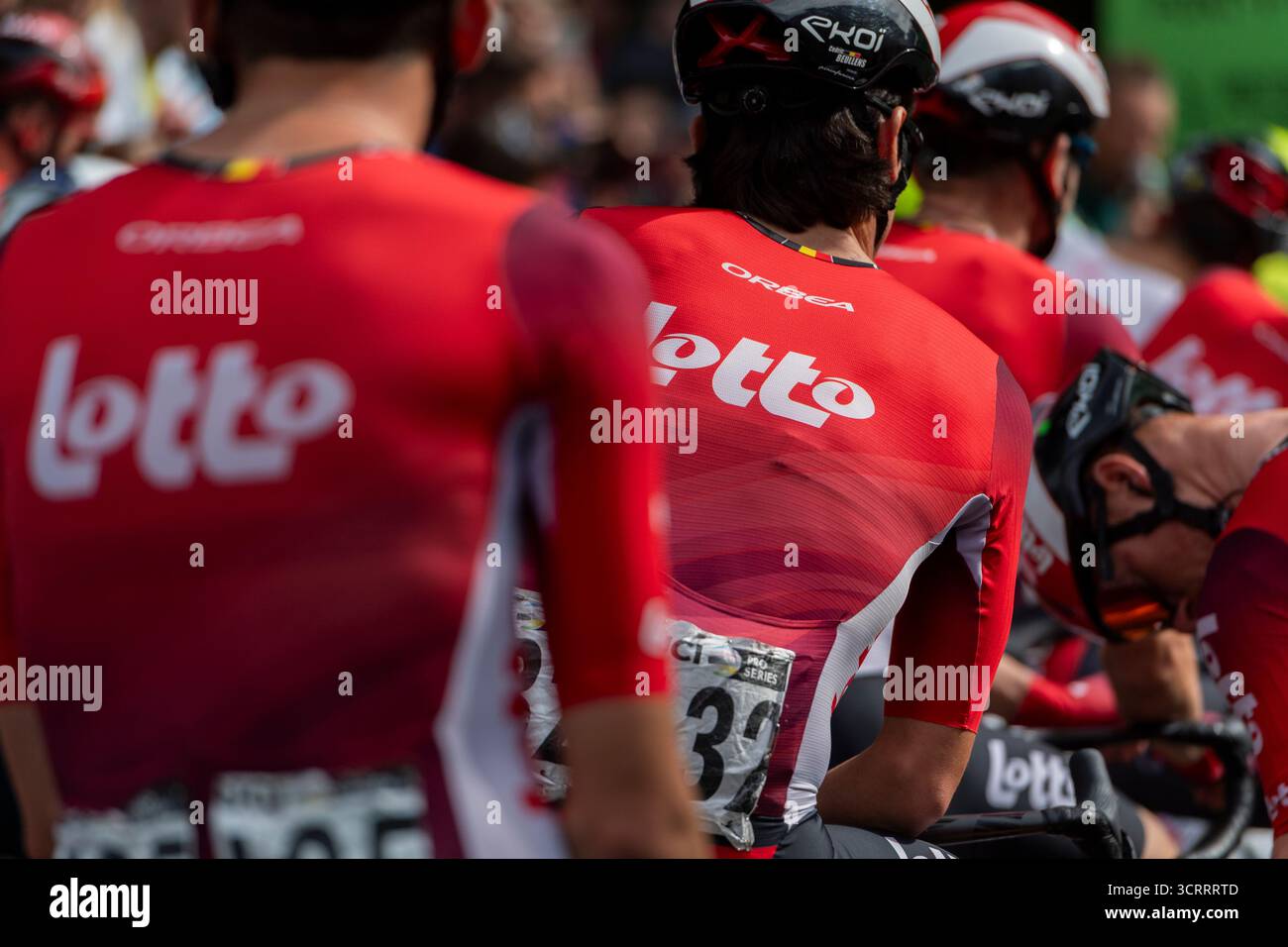 21st Tour of Britain 2025 - Stage 5 PONTYPOOL , WALES - SEPTEMBER 06: Ein detailgetreues Bild der Lotto-Radfahrer zu Beginn von Stage 5 Stockfoto