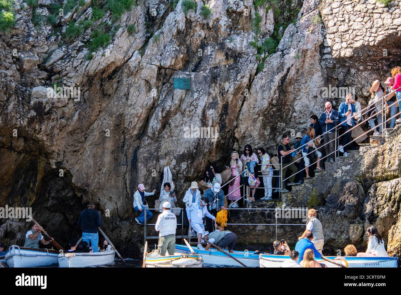Der Eingang zur Blauen Grotte. Stockfoto