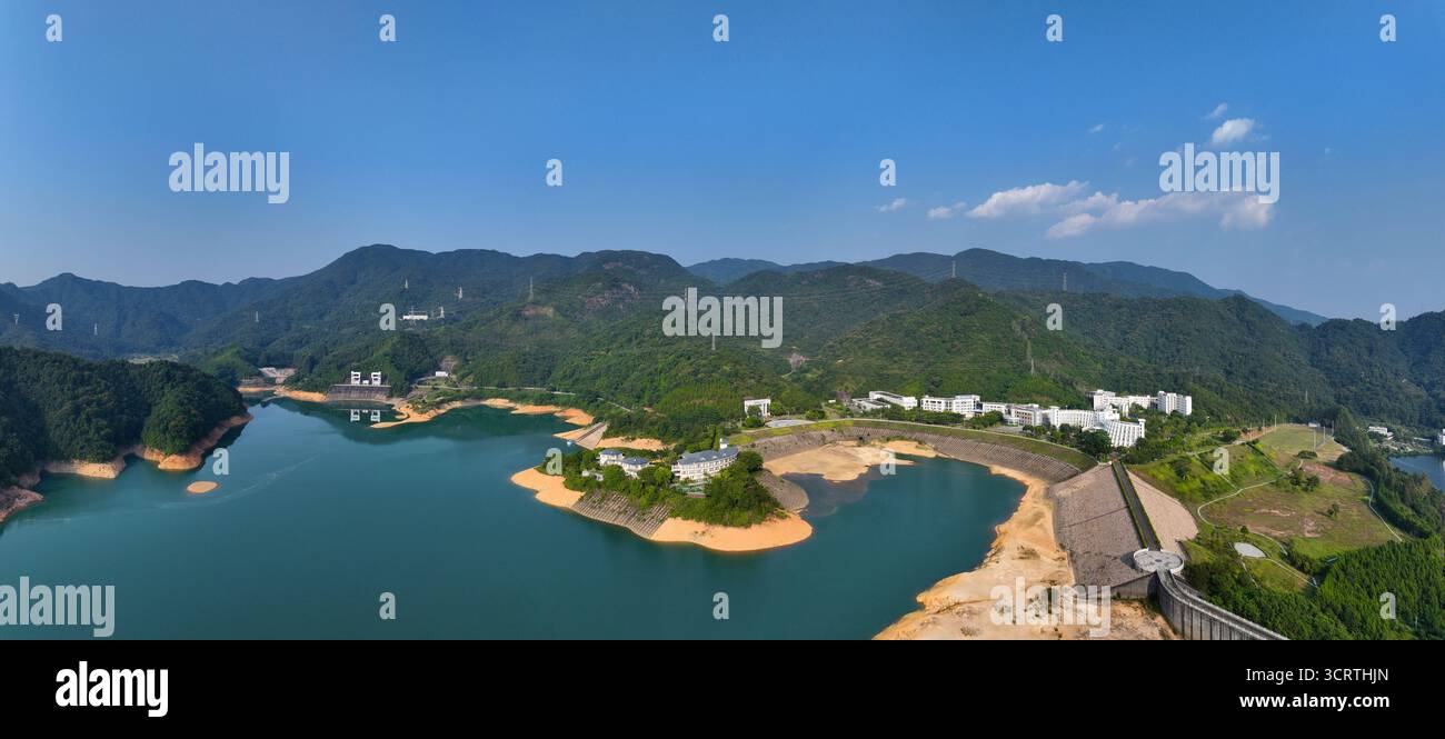Luftaufnahmen des Energiespeicherkraftwerks Minghu Hotel in Xiangtoushan, County Boluo, Stadt Huizhou Stockfoto