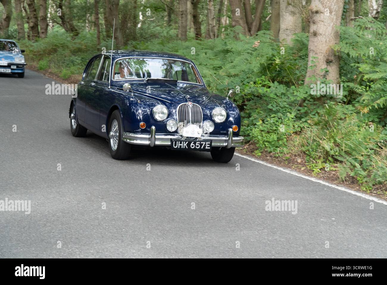 Jaguar mk II, Mark 2 3,4 Oldtimer auf Landspur Stockfoto