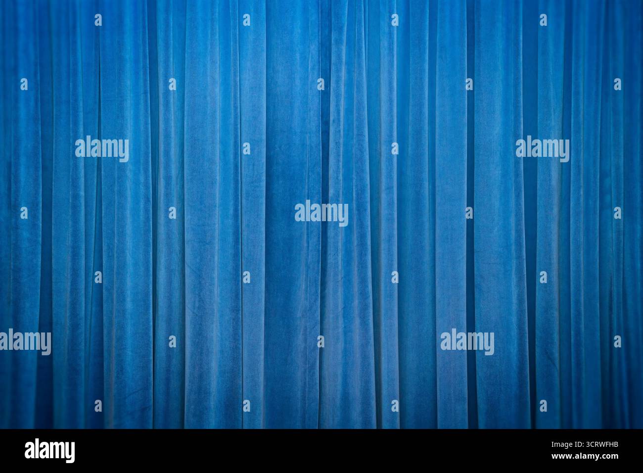 Blauer Samtvorhang Hintergrund Stockfoto