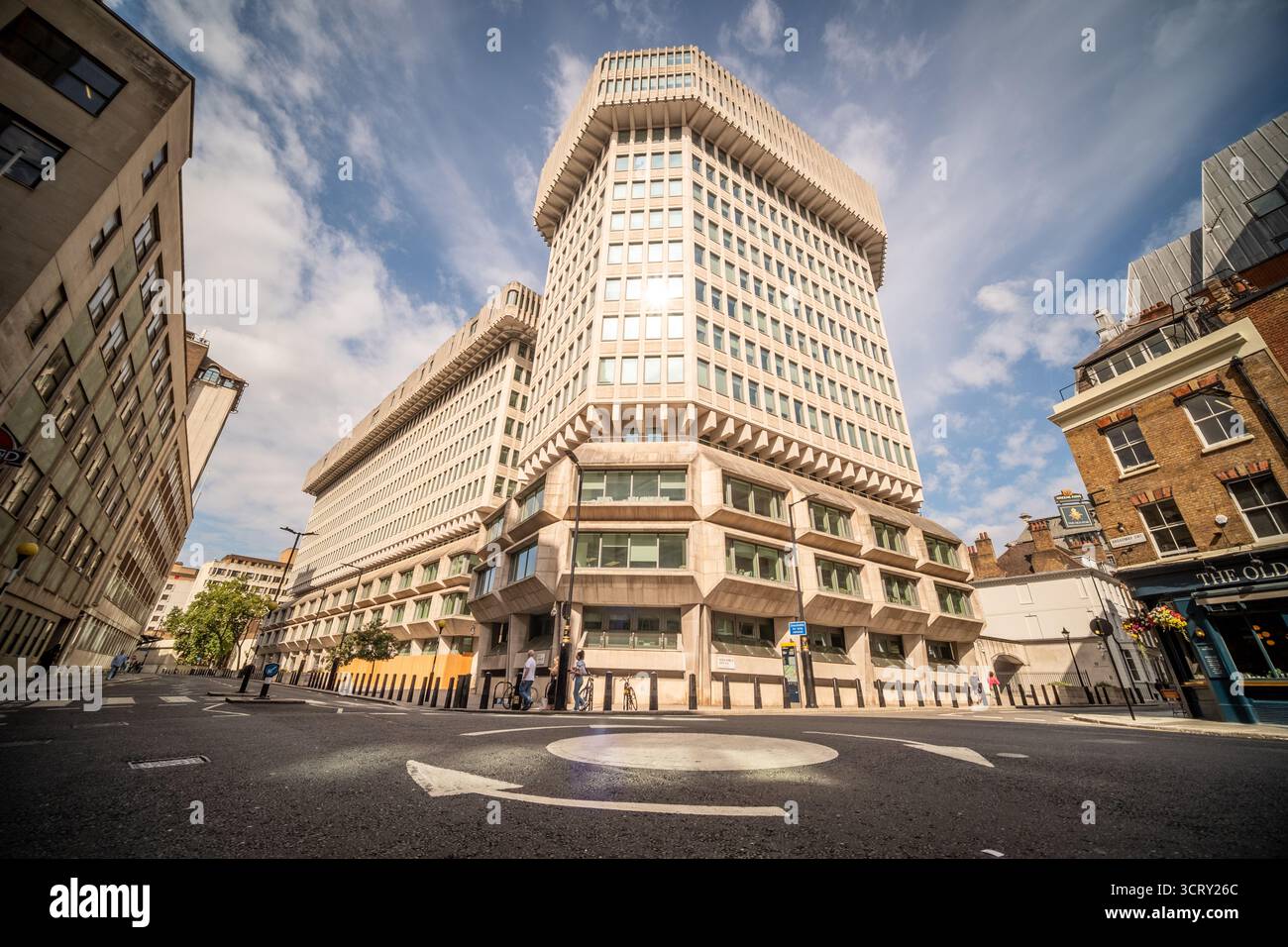 LONDON, 23. AUGUST 2025: Crown Prosecution Service, Government Legal Department & Attorney General's Office. Regierungsgebäude des Vereinigten Königreichs. SW1 Westminster Stockfoto