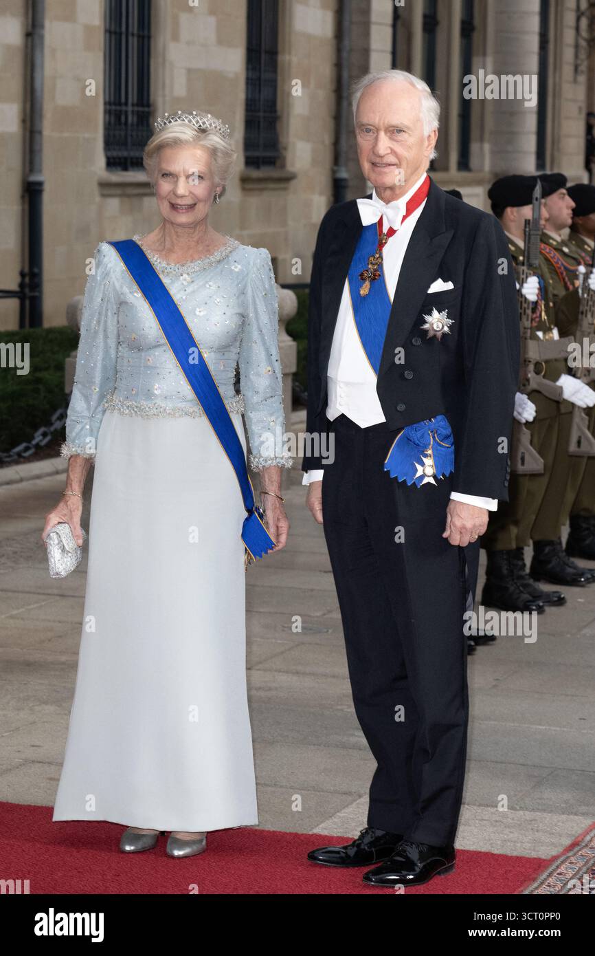 Luxemburg, Luxemburg. Oktober 2025. Prinzessin Marie Astrid von Österreich und Erzherzog Carl Christian von Österreich nehmen an einem Galadinner im Großherzoglichen Palast während der Abdankung von Großherzog Henri von Luxemburg und der Thronbesteigung seiner Königlichen Hoheit Kronprinz Guillaume am 3. Oktober 2025 in Luxemburg teil. Foto: David NIVIERE/ABACAPRESS.COM Credit: Abaca Press/Alamy Live News Stockfoto