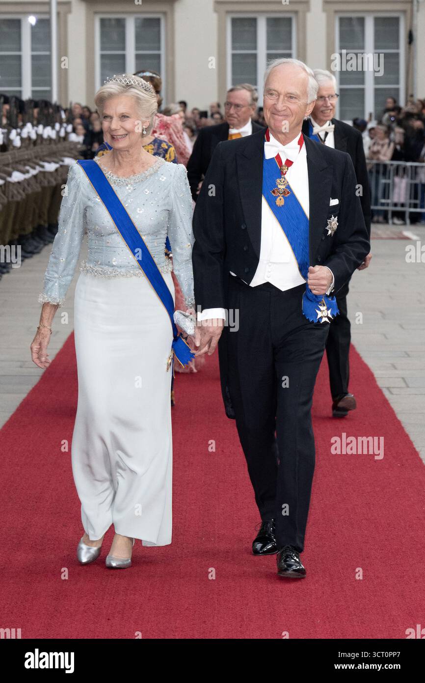 Luxemburg, Luxemburg. Oktober 2025. Prinzessin Marie Astrid von Österreich und Erzherzog Carl Christian von Österreich nehmen an einem Galadinner im Großherzoglichen Palast während der Abdankung von Großherzog Henri von Luxemburg und der Thronbesteigung seiner Königlichen Hoheit Kronprinz Guillaume am 3. Oktober 2025 in Luxemburg teil. Foto: David NIVIERE/ABACAPRESS.COM Credit: Abaca Press/Alamy Live News Stockfoto