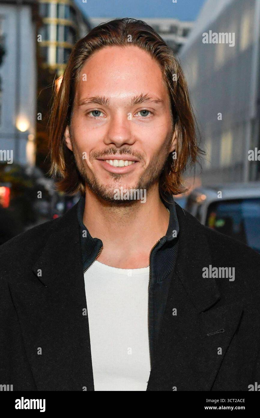 abb Nils Hausotte beim Fotocall des ARD SWR Thrillers die Nichte des Polizisten im BABYLON Kino, Berlin, den 30.09.2025 Berlin Deutschland *** abb Nils Hausotte beim Fotocall des ARD SWR Thrillers die Nichte des Polizisten im BABYLON Kino, Berlin, 30 09 2025 Berlin Stockfoto