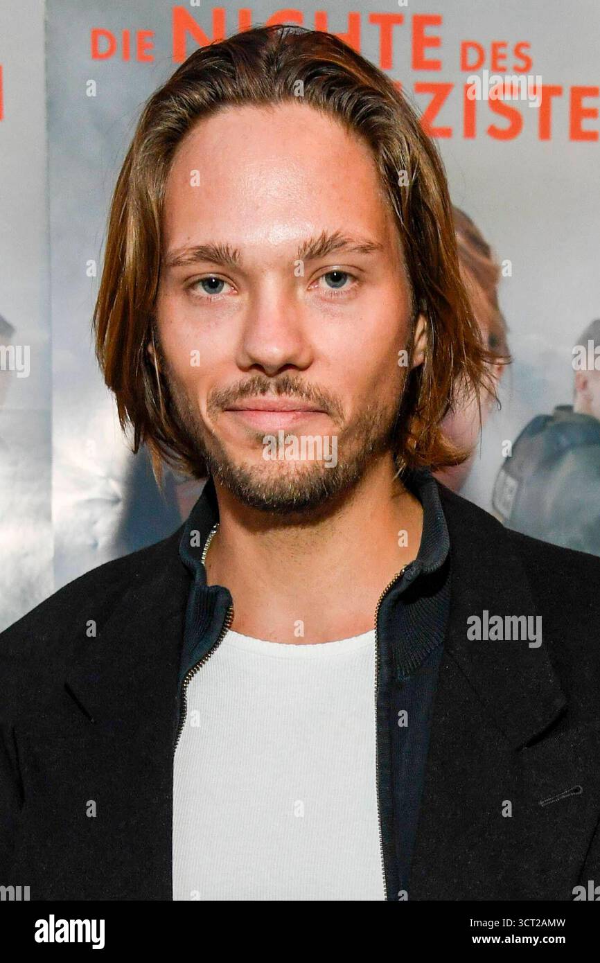 abb Nils Hausotte beim Fotocall des ARD SWR Thrillers die Nichte des Polizisten im BABYLON Kino, Berlin, den 30.09.2025 Berlin Deutschland *** abb Nils Hausotte beim Fotocall des ARD SWR Thrillers die Nichte des Polizisten im BABYLON Kino, Berlin, 30 09 2025 Berlin Stockfoto