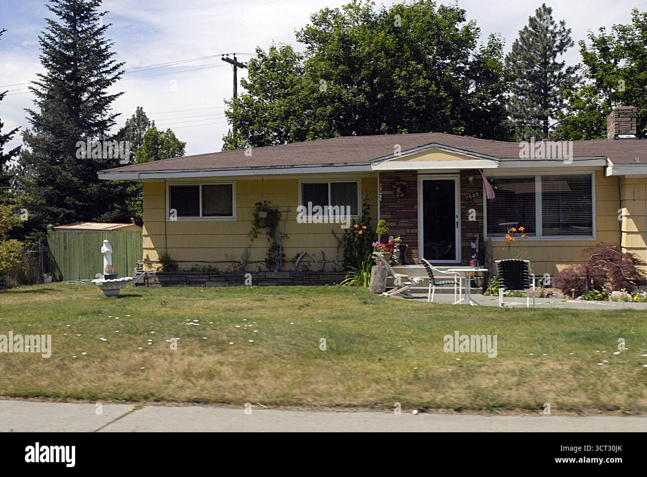 VEREINIGTE STAATEN / WASHINGTON STATE / SPOKANE. Spokane Wohngebiet 21. Juli 2010 (FOTO: FRANCIS JOSEPH DEAN / DEAN PICTURES) Stockfoto VEREINIGTE STAATEN / WASHINGTON STATE / SPOKANE. Spokane Wohngebiet 21. Juli 2010 (FOTO: FRANCIS JOSEPH DEAN / DEAN PICTURES) Stockfoto