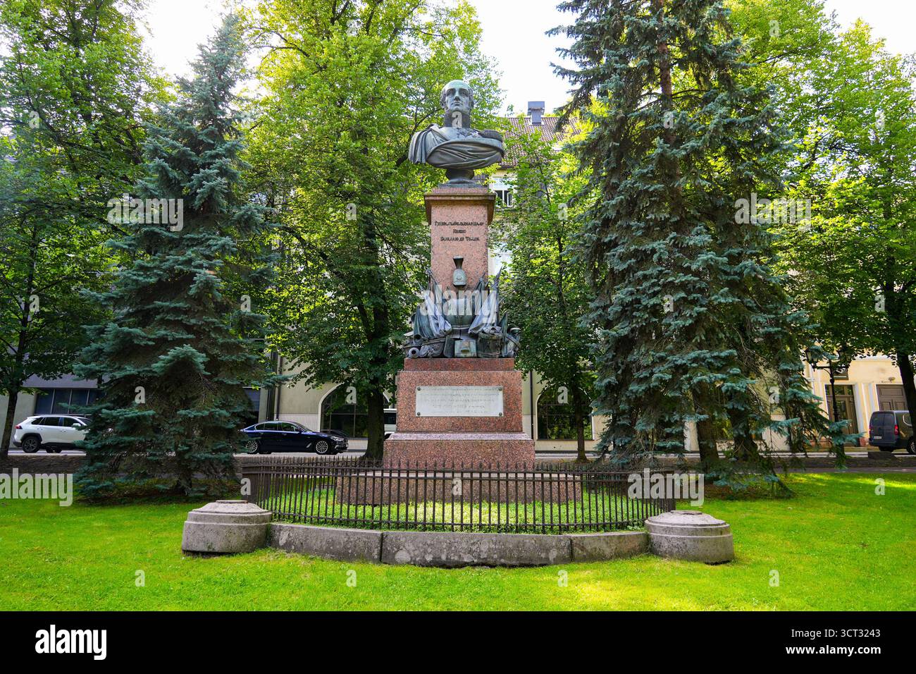 Barclay de Tolly Monument, ein baltischer deutscher Napoleonischer Kriegsheld in der Altstadt von Tartu, Estland Stockfoto