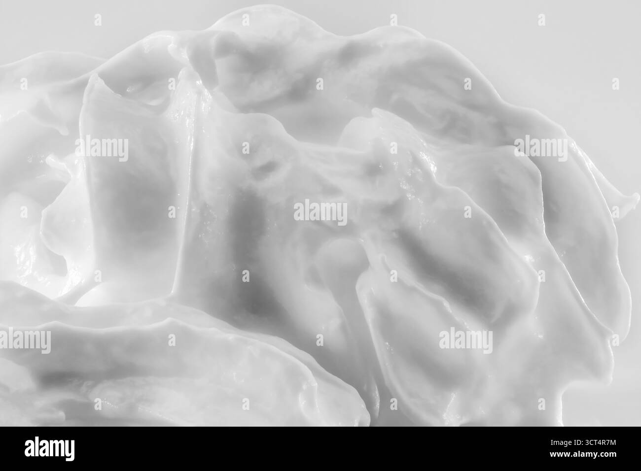 Nahaufnahme des Joghurts mit sauberen Linien. Stockfoto