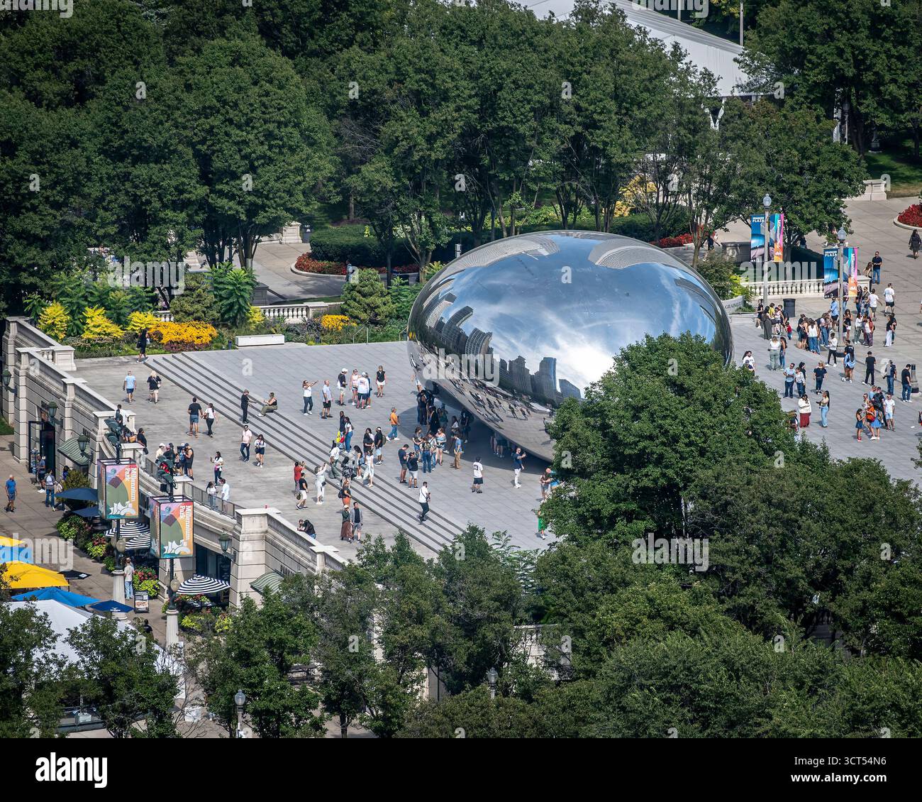The Bean (Cloud Gate) aus Sicht des Cliffdwellers Club in Chicago Stockfoto