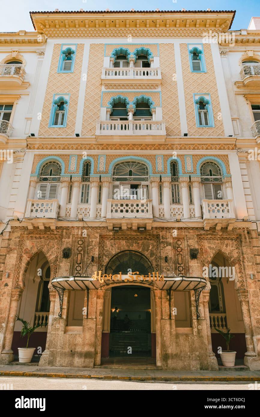 Havanna, Kuba, 2024. Apr10. Das Hotel Sevilla Habana, ein ikonisches Gebäude mit maurischer Architektur, war früher das erste Luxushotel der Stadt. It Stockfoto