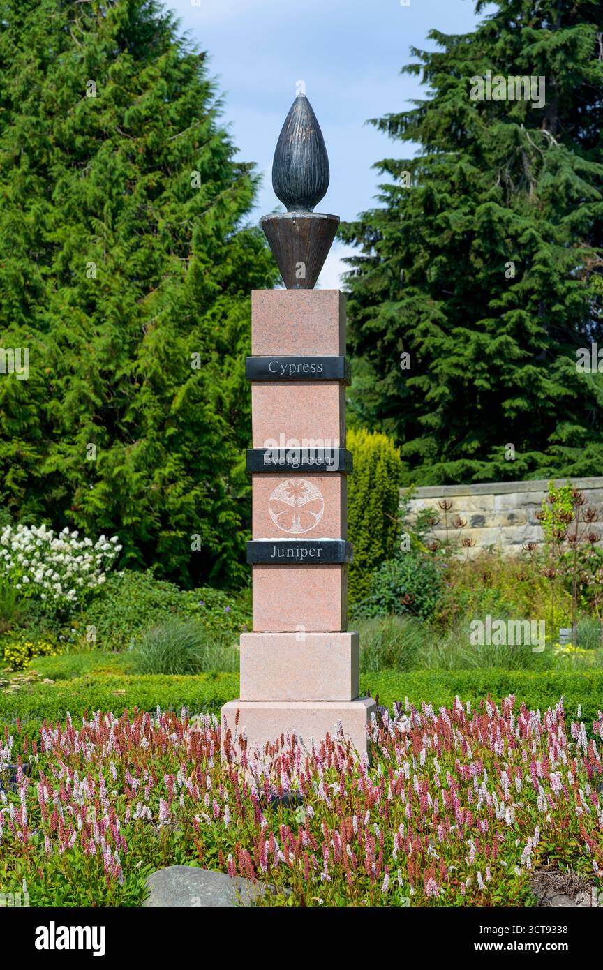Skulptur in Rodney Gardens, Perth, Perth und Kinross, Schottland, Großbritannien Stockfoto