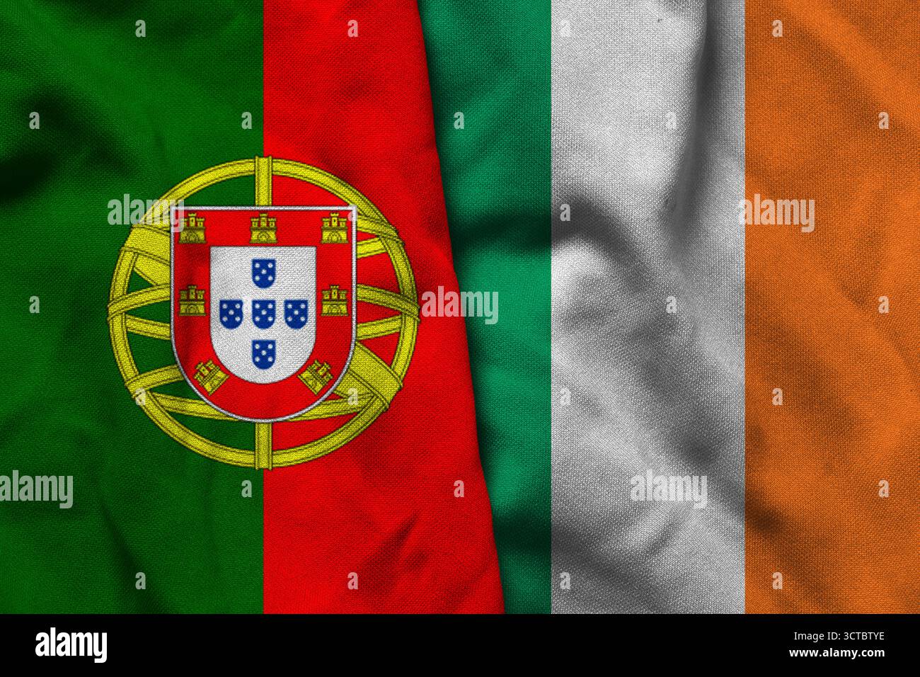 Das portugiesische Nationalabzeichen kombiniert die Textur irischer Tuchtextilien, die politischen Regierungen beider Länder Stockfoto