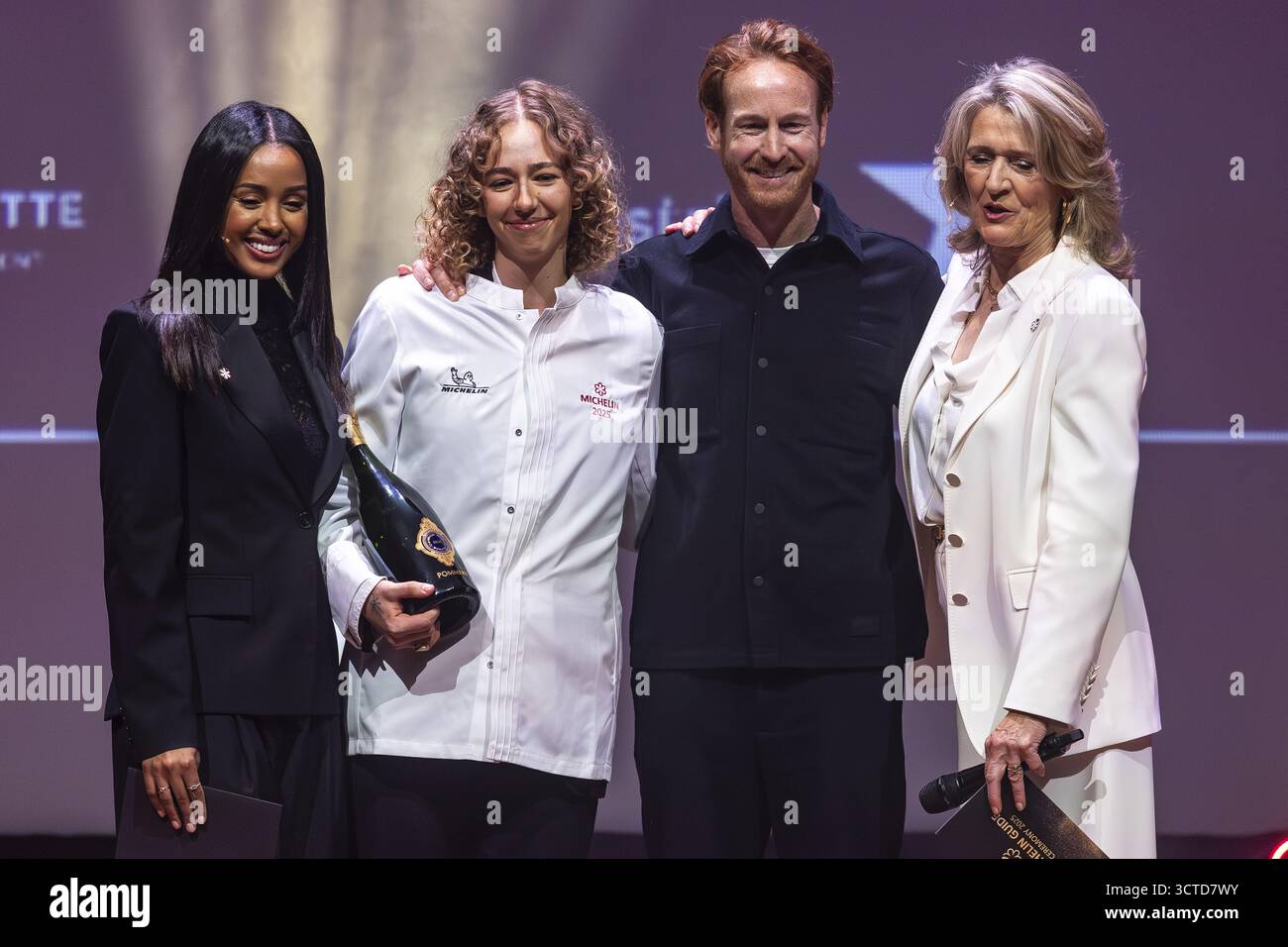 Maastricht, Niederlande. Oktober 2025. MAASTRICHT – George Kataras Restaurant Cue in Amsterdam wurde während der Verleihung der Michelin-Sterne auf der BBB Hospitality Messe mit einem Michelin-Stern ausgezeichnet. Jedes Jahr werden die Sterne an Restaurants vergeben, die von Inspektoren für ihre gastronomische Qualität hohe Bewertungen erhalten haben. ANP MARCEL VAN HOORN niederlande Out - belgien Out Credit: ANP/Alamy Live News Stockfoto