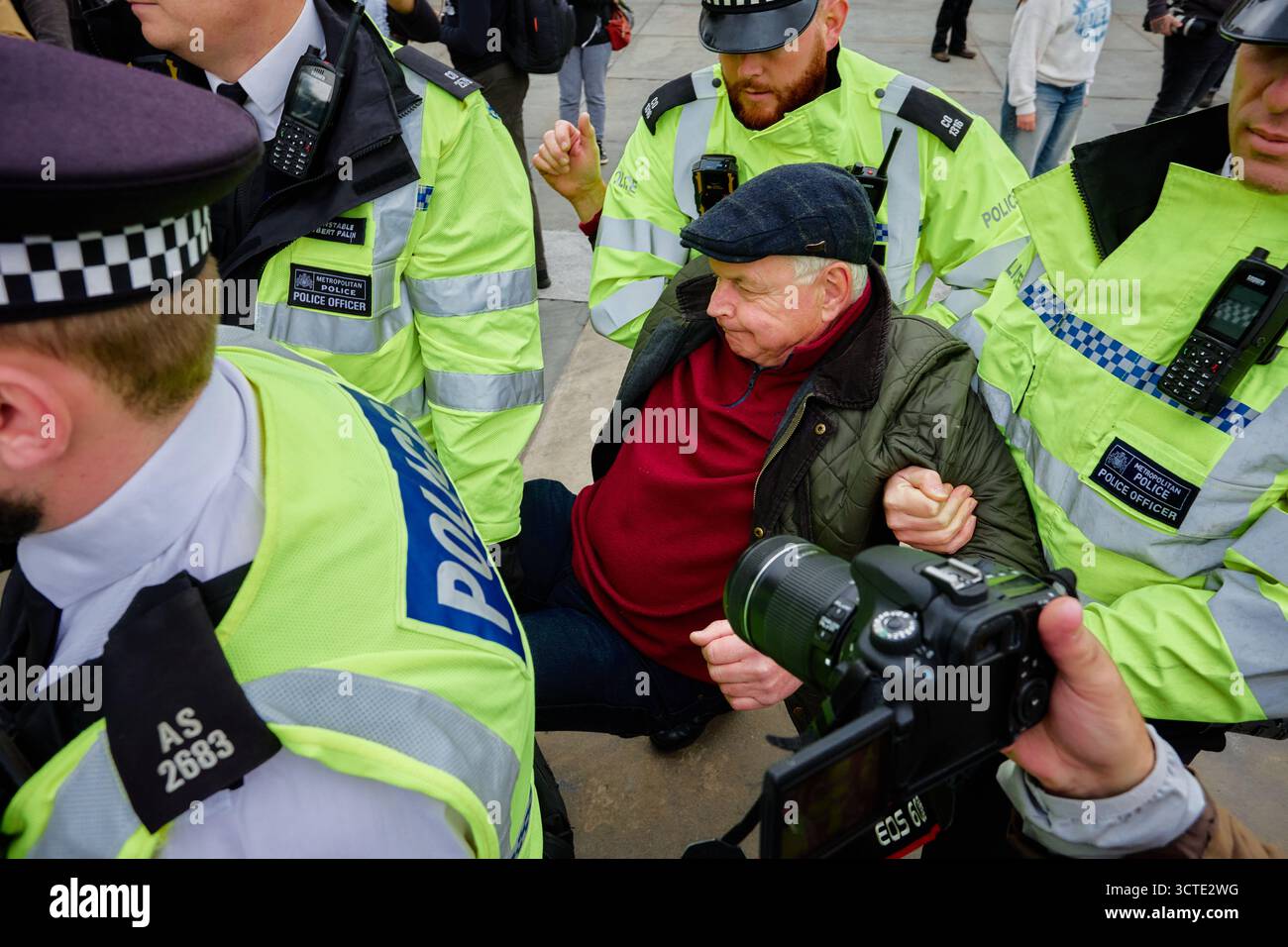 Protest gegen die Palästinensische Aktion, Trafalgar Square, London, UK, 04/10/2025 Stockfoto